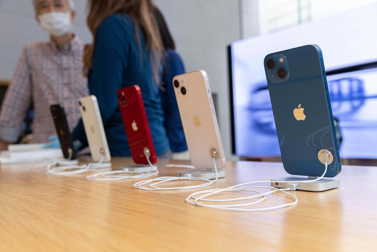 Apple Iphone 13 - честный обзор Apple Iphone 13 - честный обзор